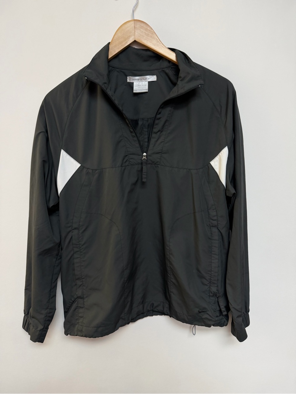 Nike Golf Women's Pullover Windbreaker Jacket Black Half Zip Size Small